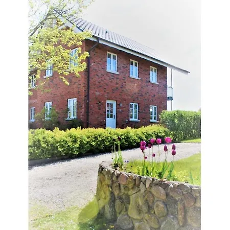 With 2 Bedrooms *