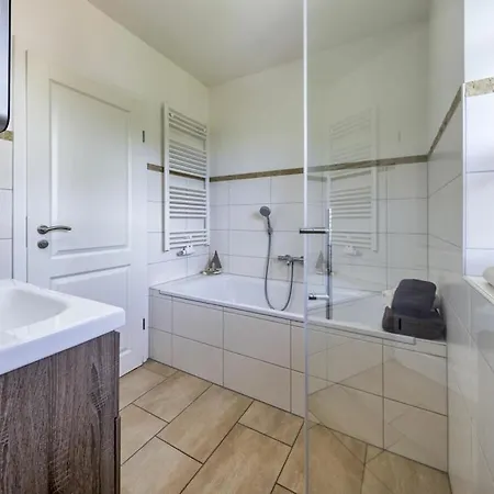 Tatil Evi With 2 Bedrooms *